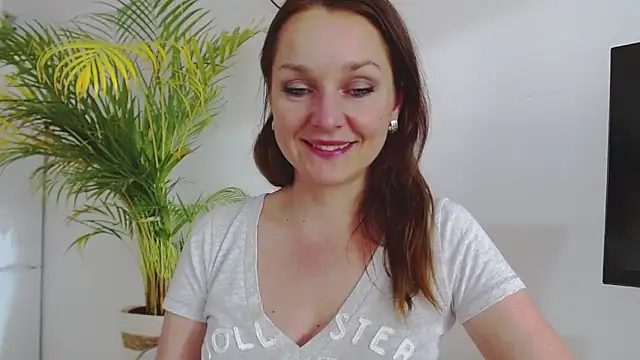 AliciaDesire online show from 03.18.25