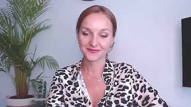 AliciaDesire online show from 09.12.25