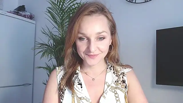 AliciaDesire online show from 02.05.26