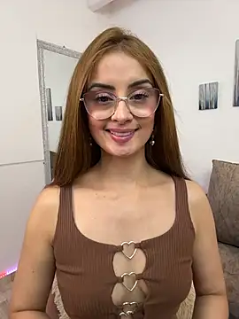 Snapshot of MiaaLoren chatting on 02.05.26 MiaaLoren online show from 02.05.26