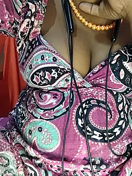 Snapshot of Anjali_cute-Pondati chatting on 09.23.25 Anjali cute-Pondati online show from 09.23.25