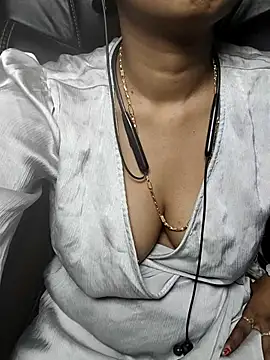 Anjali cute-Pondati online show from 05.19.26