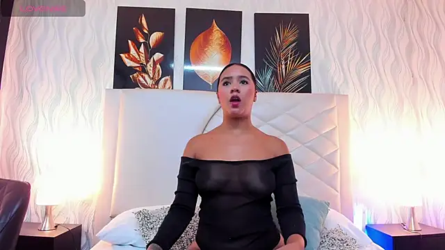 Snapshot of Amberr_Greyy chatting on 01.25.25 Amberr Greyy online show from 01.25.25
