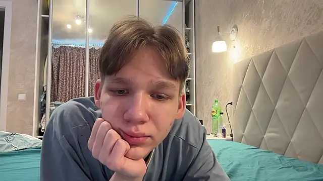 gay boyss online show from 01.22.25