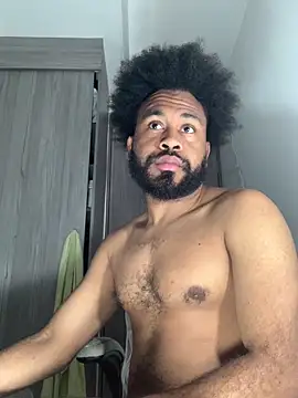 KaelMoreau online show from 02.26.25