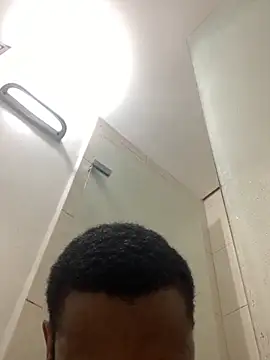 KaelMoreau online show from 09.21.25