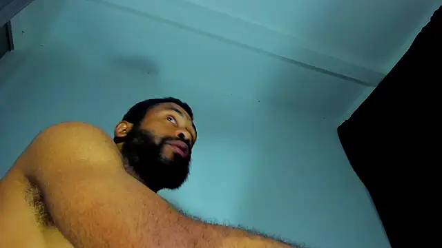 KaelMoreau online show from 10.10.25