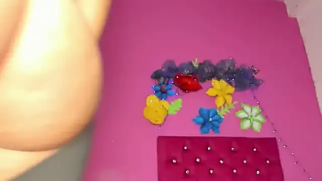 DIORA Latina online show from 12.13.24