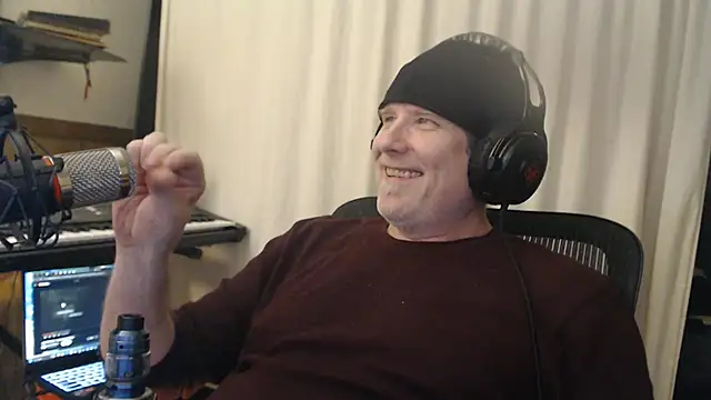 Snapshot of BrisonChase chatting on 03.22.25 BrisonChase online show from 03.22.25