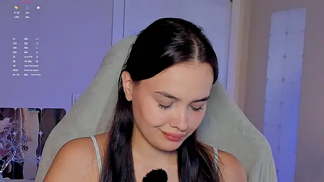  Sweetie  online show from 10.11.25