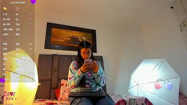 Snapshot of Vahiolet_smith chatting on 02.10.26 Vahiolet smith online show from 02.10.26