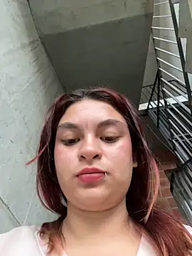 Snapshot of MiaLujan_ chatting on 12.23.24 MiaLujan online show from 12.23.24
