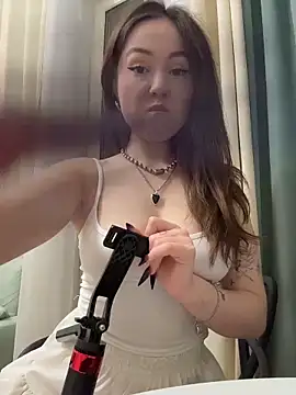 Peachy Dream online show from 02.15.26