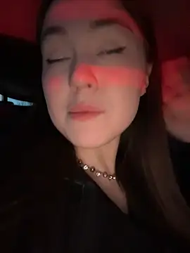 Peachy Dream online show from 03.15.26