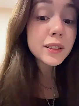 Snapshot of Peachy_Dream chatting on 07.17.26 Peachy Dream online show from 07.17.26