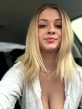 Love Bri online show from 01.19.26