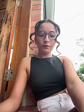 Snapshot of Penelope-Hot chatting on 04.17.26 Penelope-Hot online show from 04.17.26