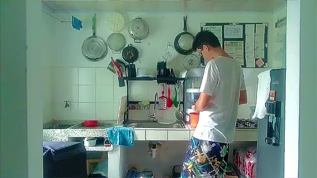 Snapshot of Andy_gray chatting on 10.21.25 Andy gray online show from 10.21.25