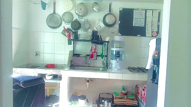 Snapshot of Andy_gray chatting on 10.23.25 Andy gray online show from 10.23.25