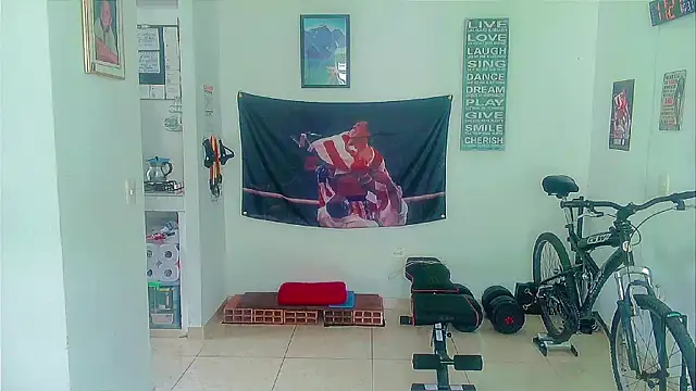 Snapshot of Andy_gray chatting on 10.31.25 Andy gray online show from 10.31.25