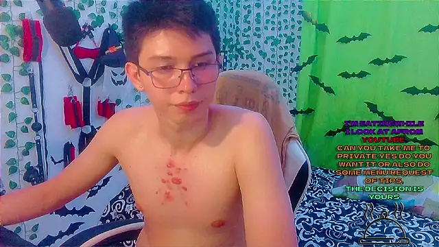 Snapshot of Andy_gray chatting on 11.05.25 Andy gray online show from 11.05.25