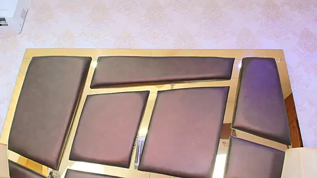 BellahColucci online show from 12.18.24