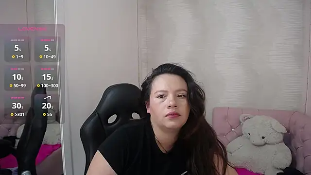 lauraguzman online show from 09.24.25