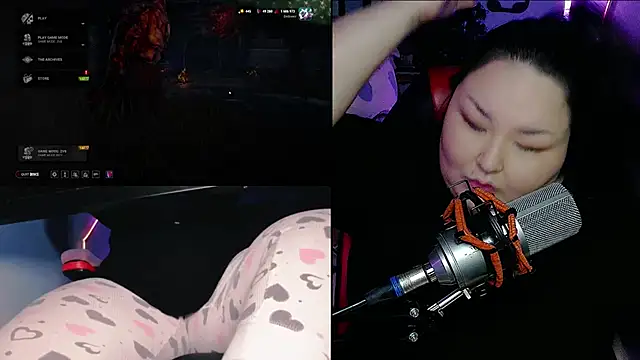 Snapshot of EmGreens chatting on 02.11.25 EmGreens online show from 02.11.25