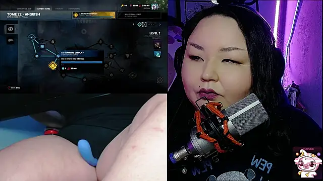 Snapshot of EmGreens chatting on 02.19.25 EmGreens online show from 02.19.25