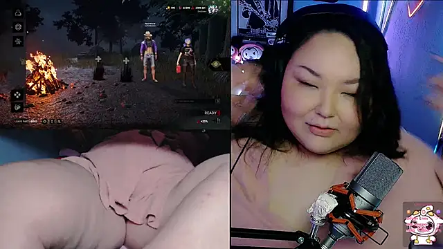 Snapshot of EmGreens chatting on 03.09.25 EmGreens online show from 03.09.25