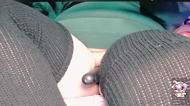 Snapshot of EmGreens chatting on 03.16.25 EmGreens online show from 03.16.25