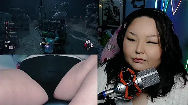 Snapshot of EmGreens chatting on 03.23.25 EmGreens online show from 03.23.25