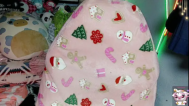 Snapshot of EmGreens chatting on 03.23.25 EmGreens online show from 03.23.25