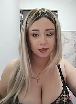 AdelinaJude online show from 09.28.25