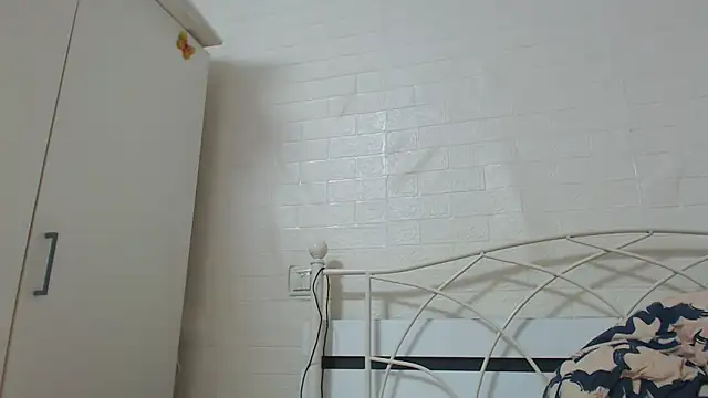 AdelinaJude online show from 03.22.26