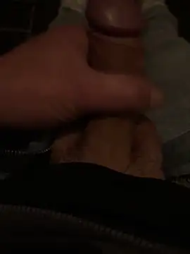 Snapshot of tomlolala chatting on 11.28.25 tomlolala online show from 11.28.25