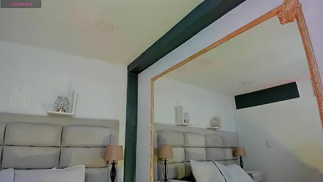 Snapshot of ailynBlaze chatting on 01.06.25 ailynBlaze online show from 01.06.25