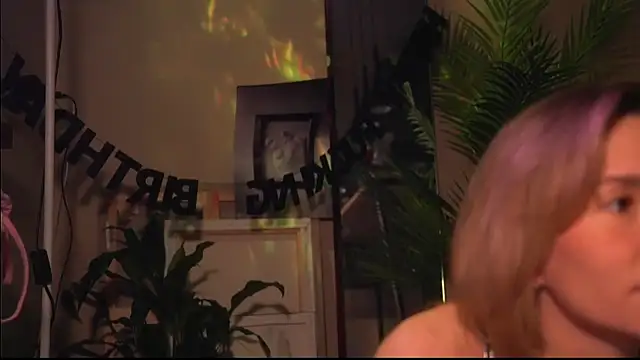 Snapshot of Arianna_Richi chatting on 11.02.25 Arianna Richi online show from 11.02.25