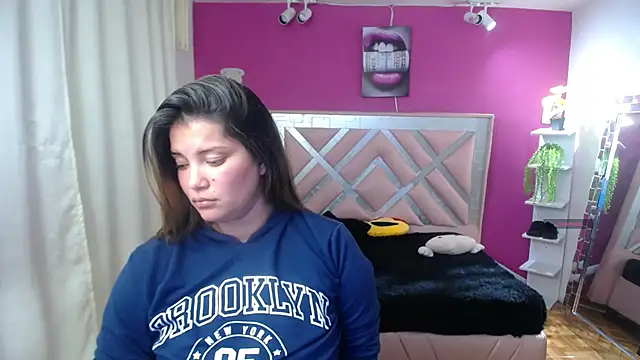 brithany smiith  online show from 12.27.24