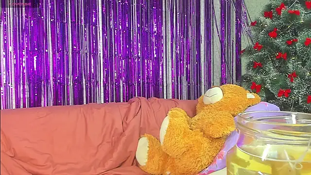Seductive She Wolf online show from 01.06.25