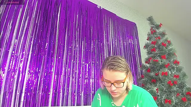 Seductive She Wolf online show from 01.08.25