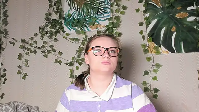 Seductive She Wolf online show from 11.03.25