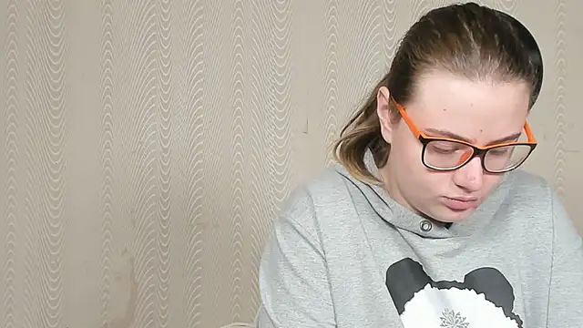 Snapshot of Seductive_She_Wolf chatting on 02.05.26 Seductive She Wolf online show from 02.05.26