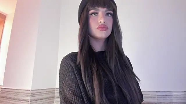 Snapshot of Sophia_Cambpell chatting on 06.02.26 Sophia Cambpell online show from 06.02.26