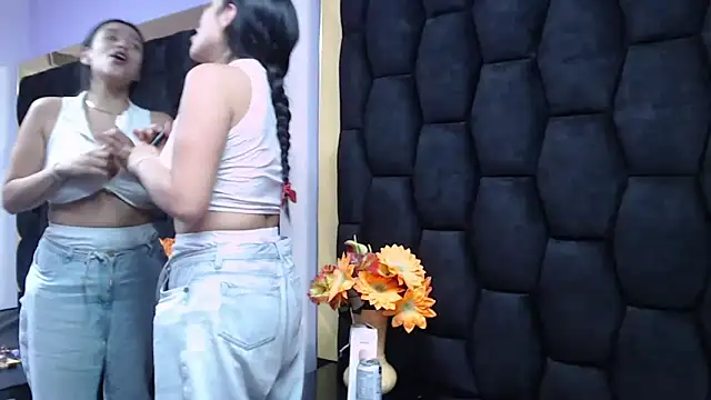 Sarah Hornny online show from 01.10.25