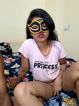 Snapshot of Sexyshabhita1999 chatting on 09.15.25 Sexyshabhita1999 online show from 09.15.25