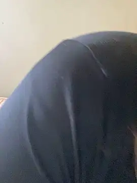 yassminsexy22 online show from 03.29.26