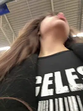 pantyless online show from 10.22.25