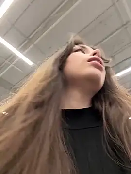 pantyless online show from 04.25.26