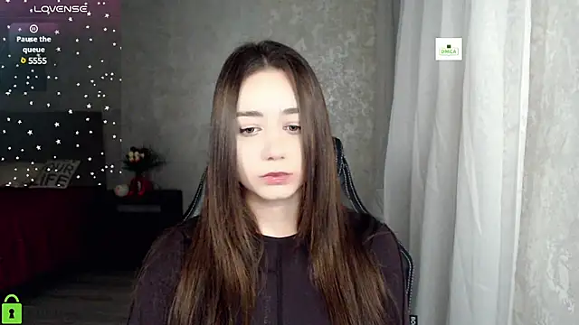 Mary Moonlight online show from 01.08.25